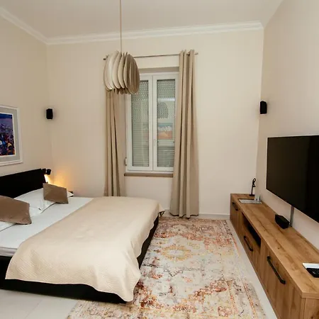 City Harbour Deluxe Suites Zadar Exterior photo