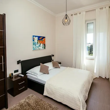 City Harbour Deluxe Suites Zadar Exterior photo