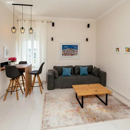 City Harbour Deluxe Suites Zadar Room photo