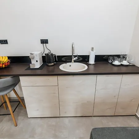 City Harbour Deluxe Suites Zadar Room photo