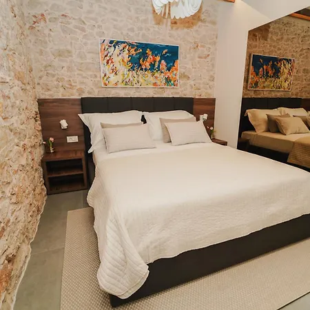 City Harbour Deluxe Suites Zadar Exterior photo